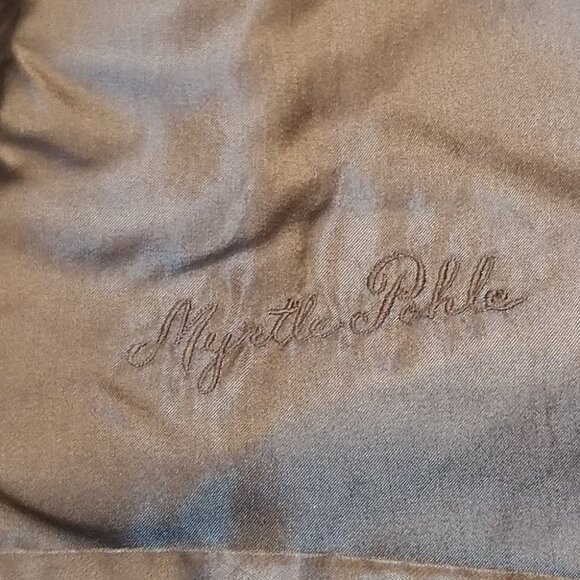 Vintage 1950's Fur Shrug by Goldwaters of Arizona - Picture 4 of 8